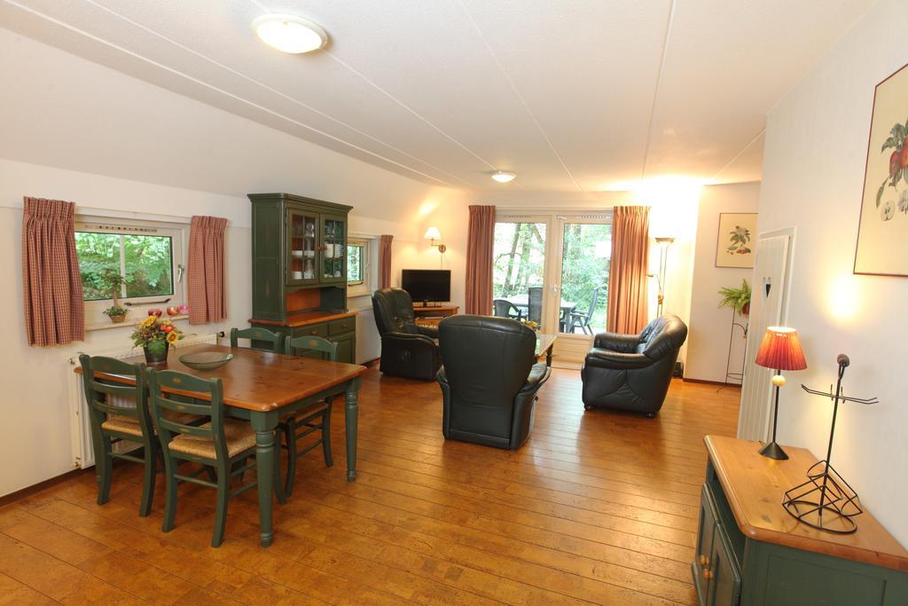 Natuurpark De Witte Bergen Hotel Rouveen Habitación foto